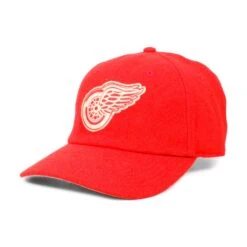 Detroit Red Wings - American Needle NHL Vintage Archived Legend Adjustable Hat