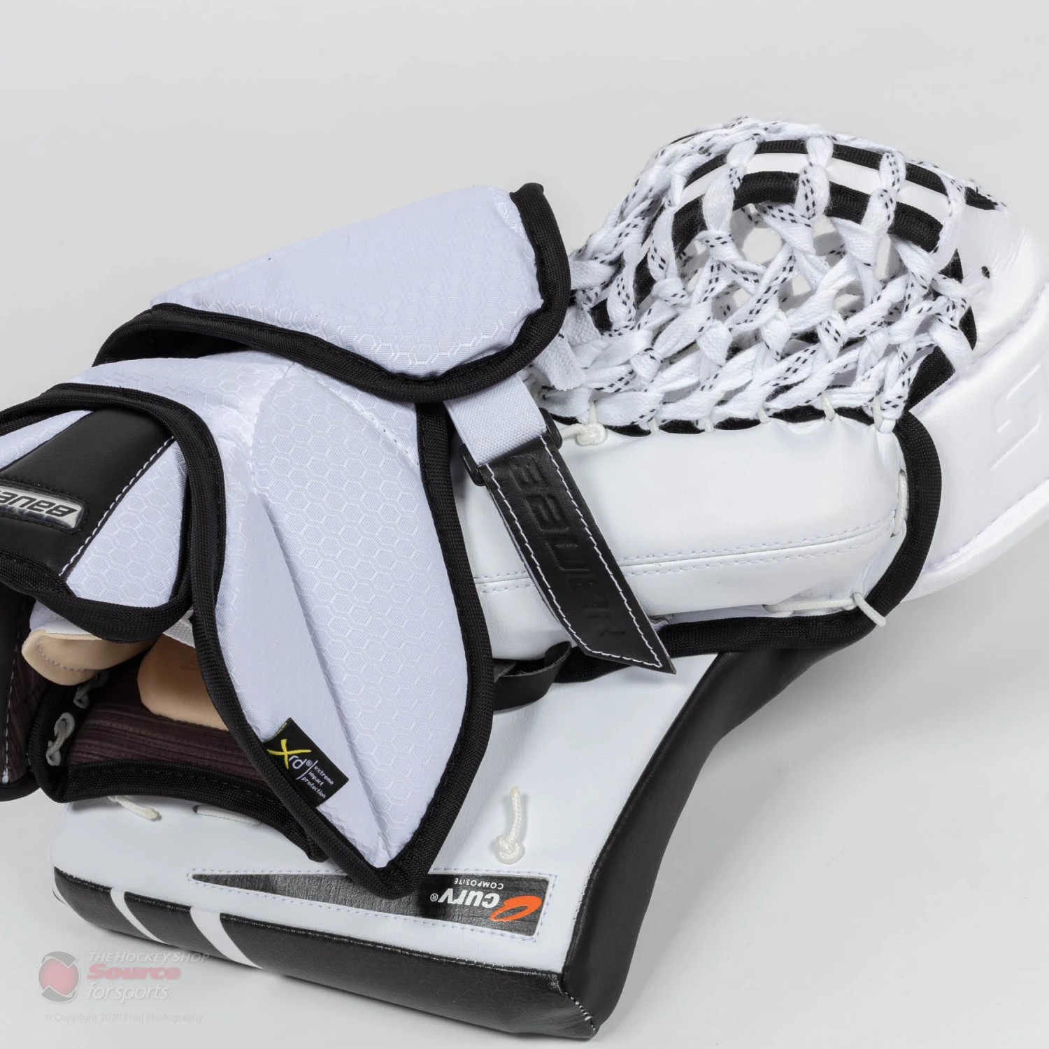 Bauer Supreme UltraSonic Senior Goalie Catcher - Image 4