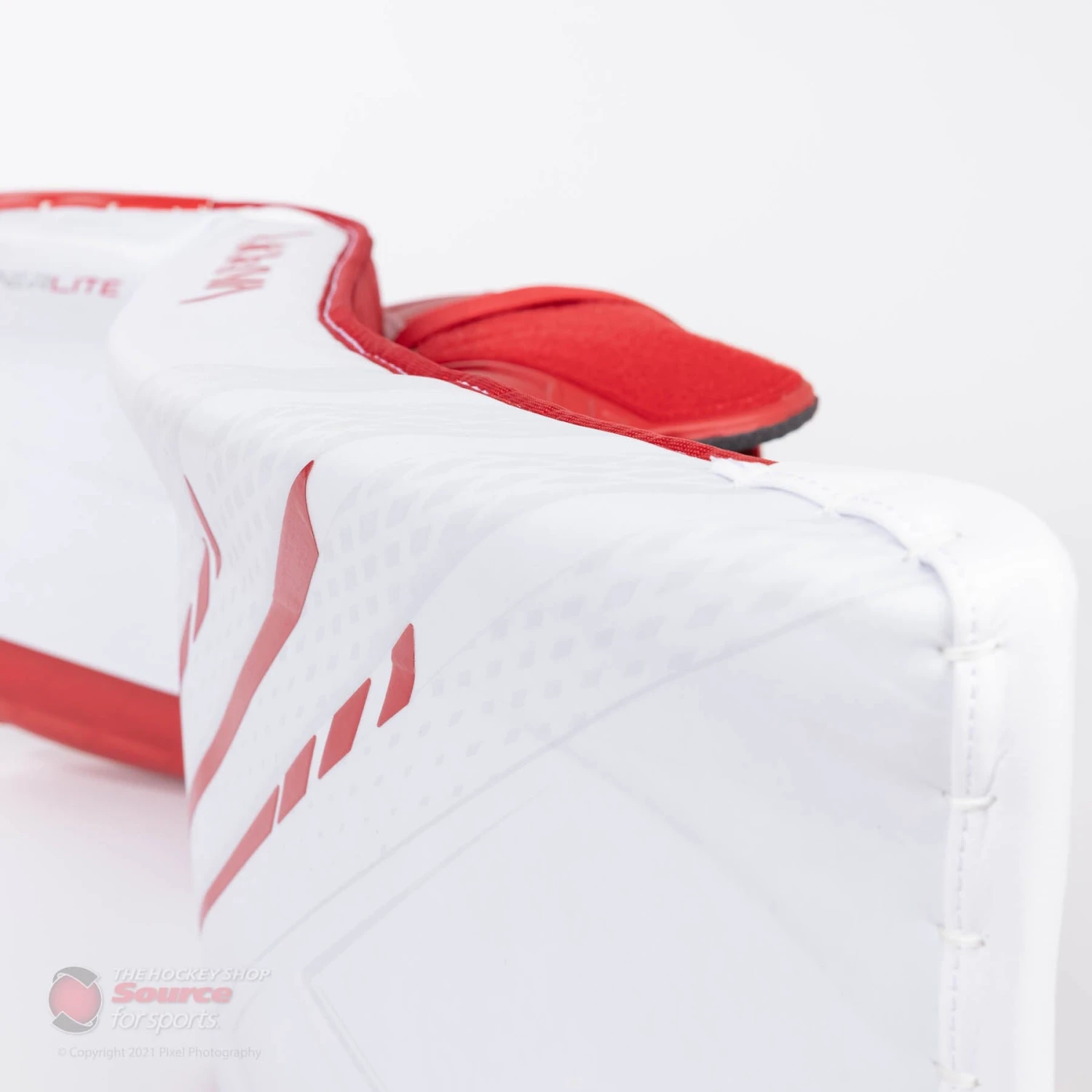 Bauer Vapor HyperLite Senior Goalie Leg Pads - Image 9