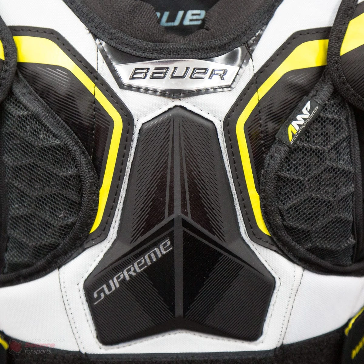 Bauer Supreme Matrix Junior Hockey Shoulder Pads (2019) - Image 5