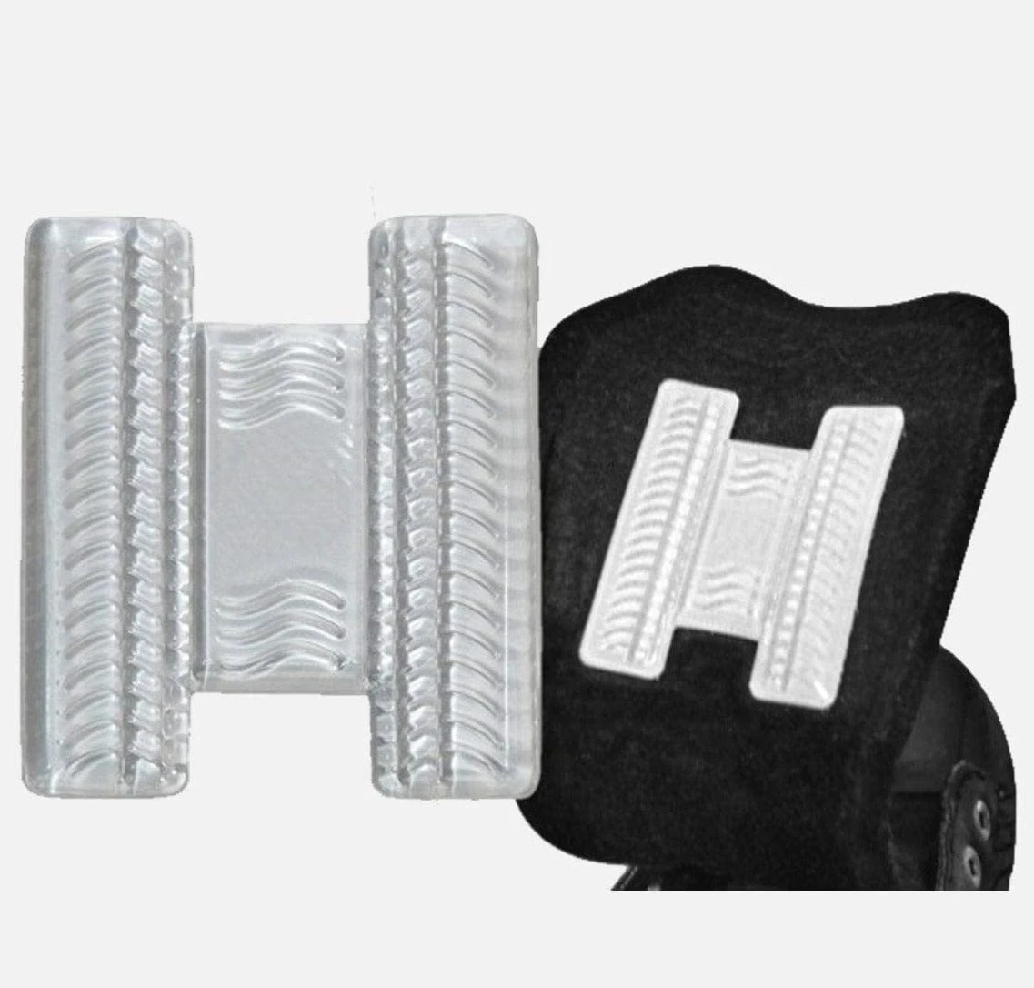 Blue Sports Lace Bite Gel Pad - 2 Pack - Image 2