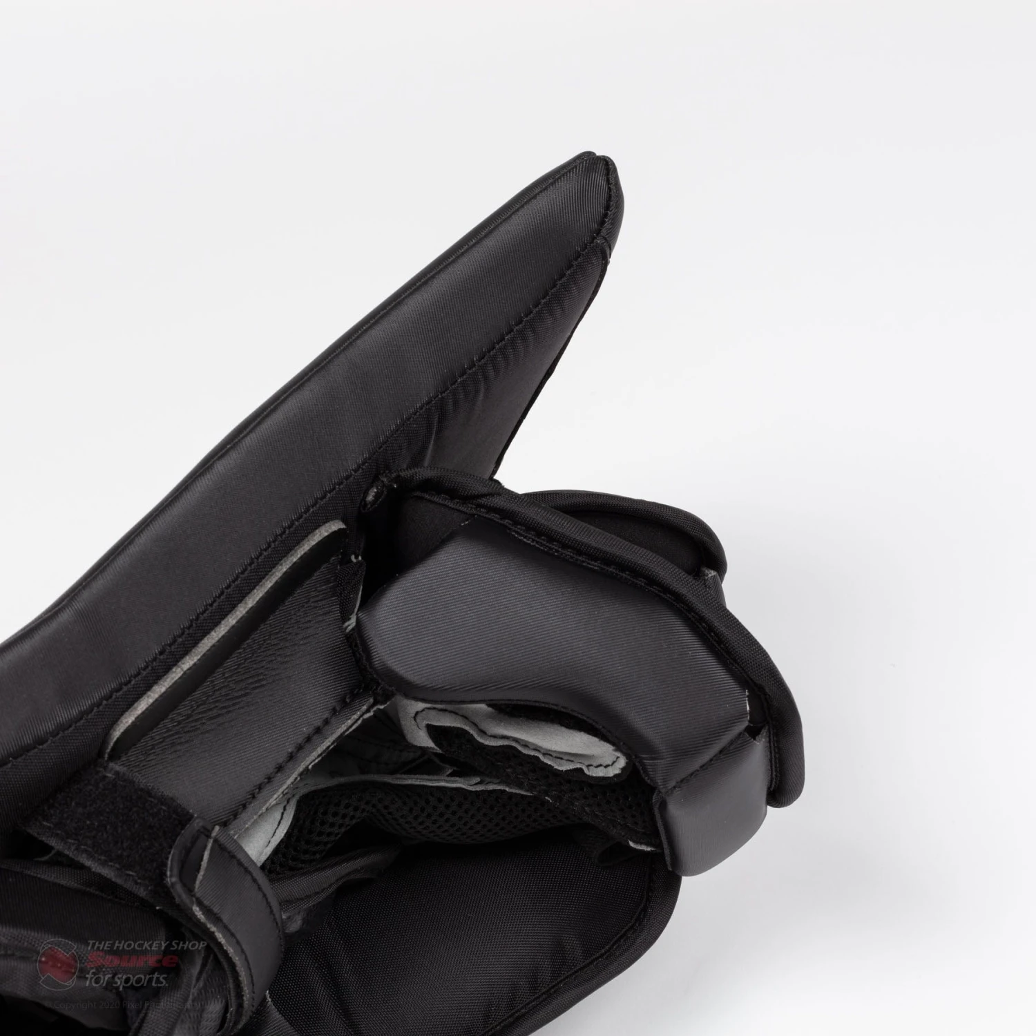 CCM Axis Senior Goalie Blocker - Image 6