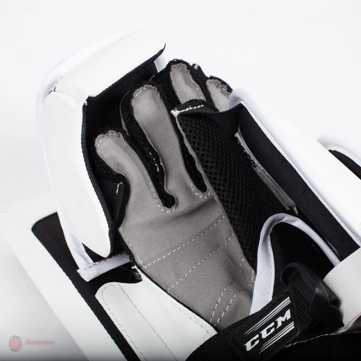 CCM Extreme Flex E4.5 Junior Goalie Blocker - Source Exclusive - Image 8