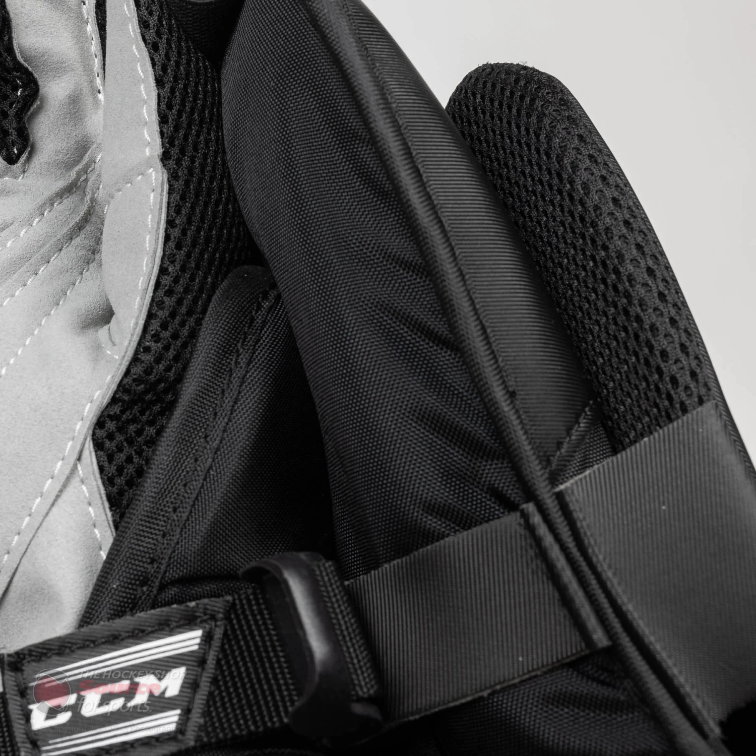 CCM Extreme Flex E5.9 Senior Goalie Blocker - Source Exclusive - Image 6