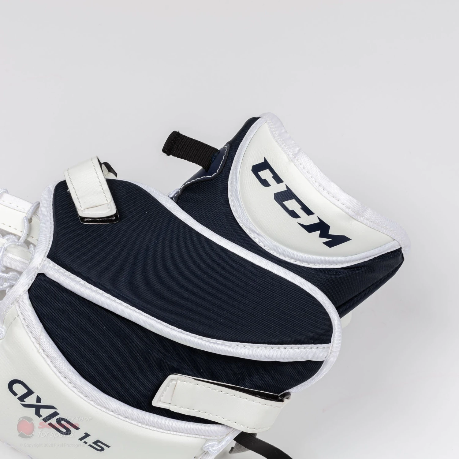 CCM Axis A1.5 Junior Goalie Catcher - Image 9