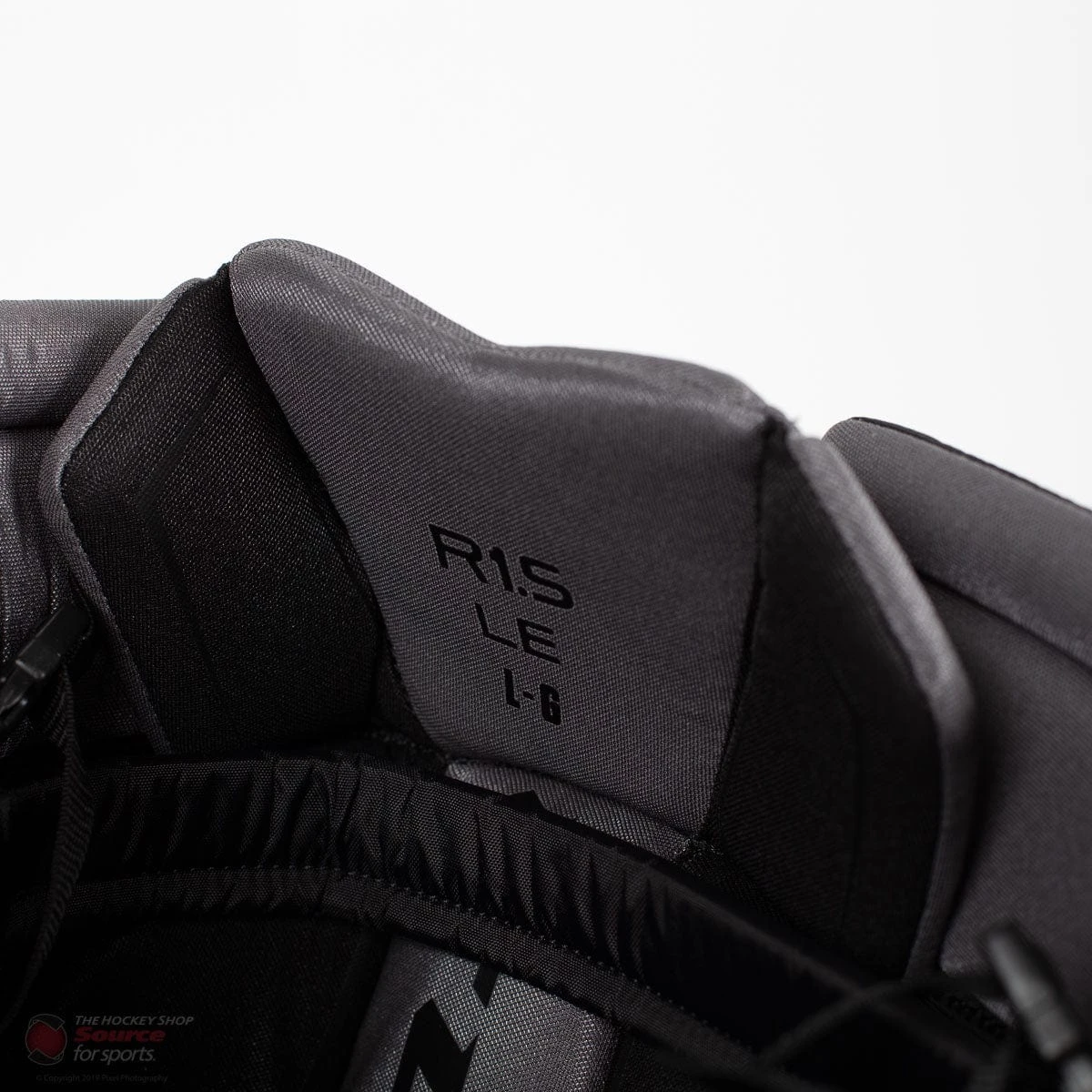 CCM Premier R1.5 LE Junior Goalie Pants - Image 4