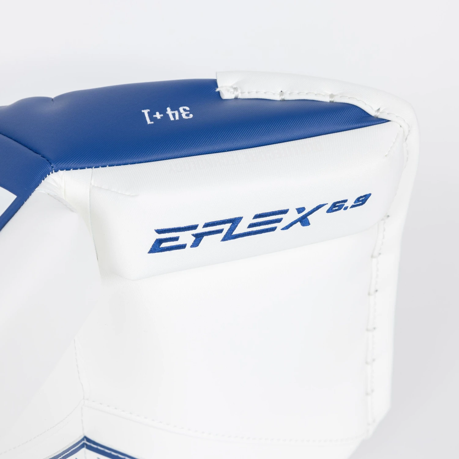 CCM Extreme Flex E6.9 Senior Goalie Leg Pads - Image 4