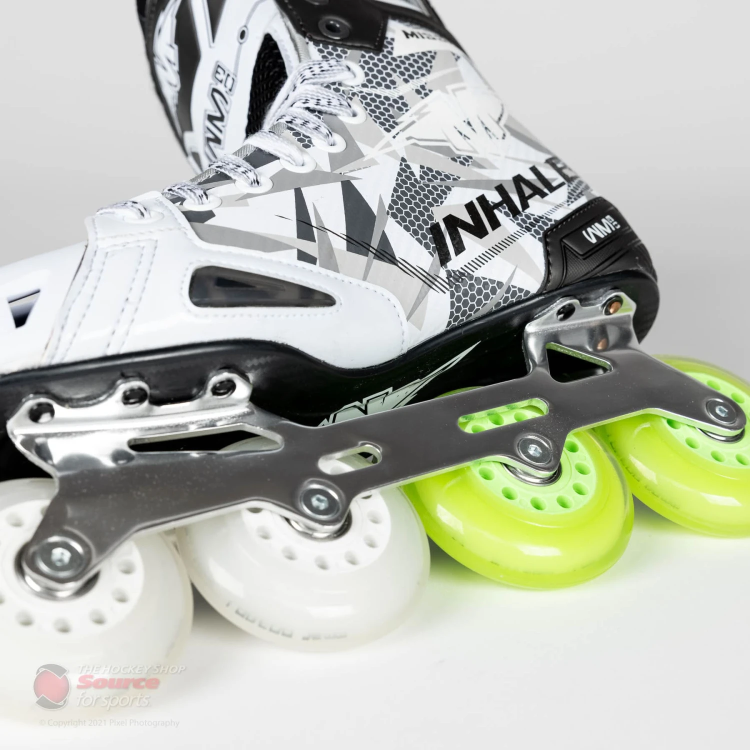 Mission Inhaler WM03 Junior Roller Hockey Skates - Image 13