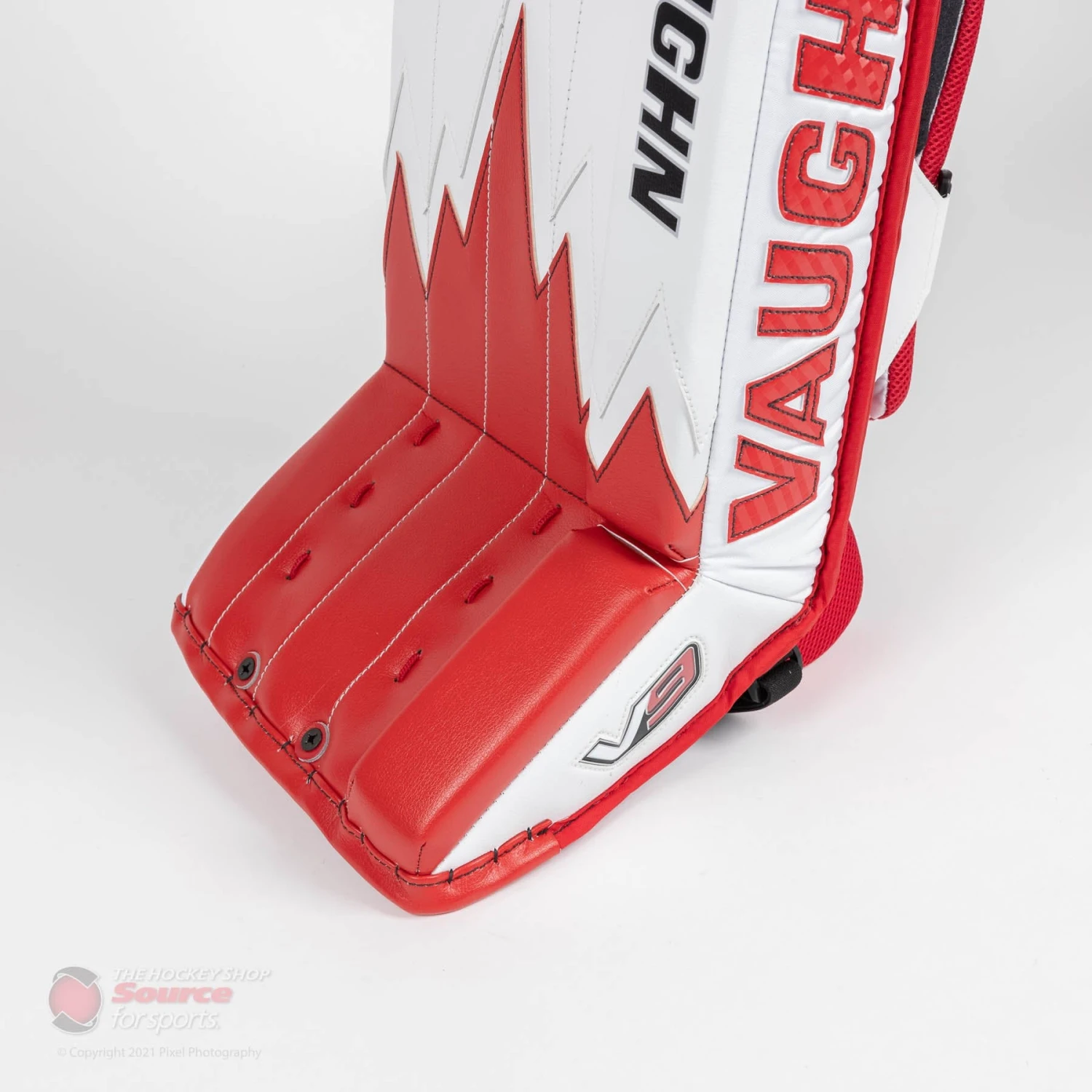 Vaughn Velocity V9 Pro Carbon Senior Goalie Leg Pads - Iceberg Graphic - Image 6