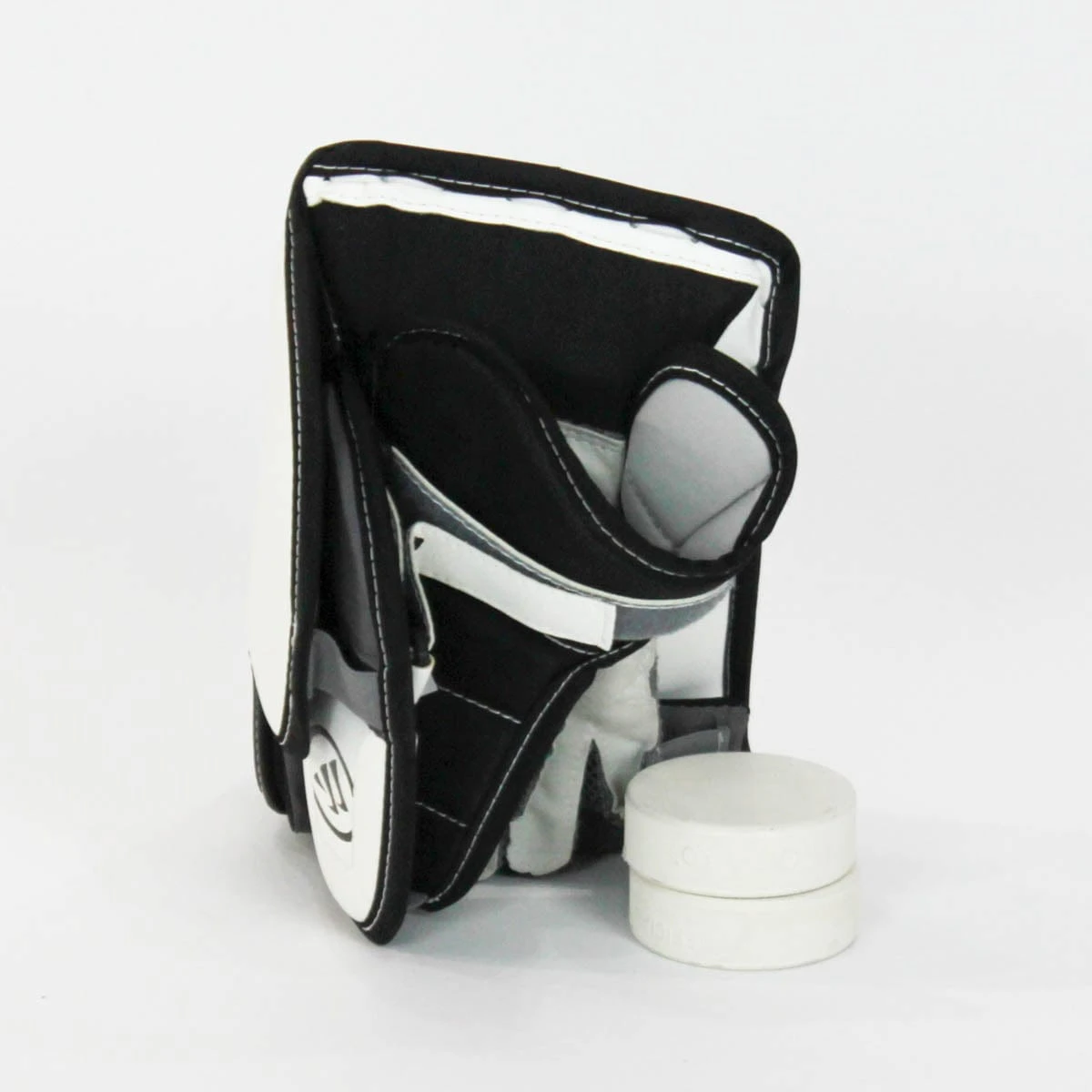 Warrior Ritual G3 Youth Goalie Blocker - Demo A - Image 2