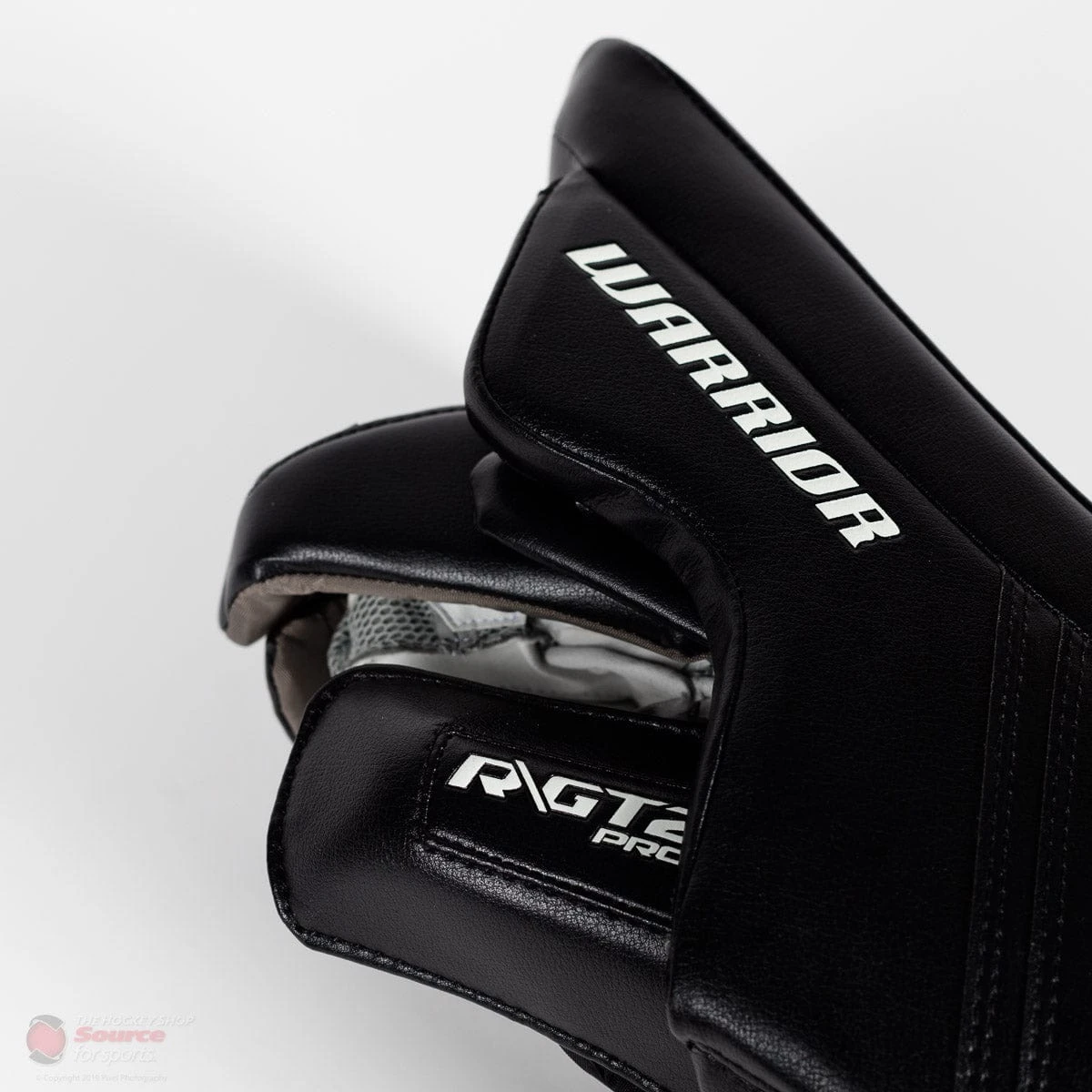 Warrior Ritual GT2 Pro Senior Goalie Blocker - Image 3