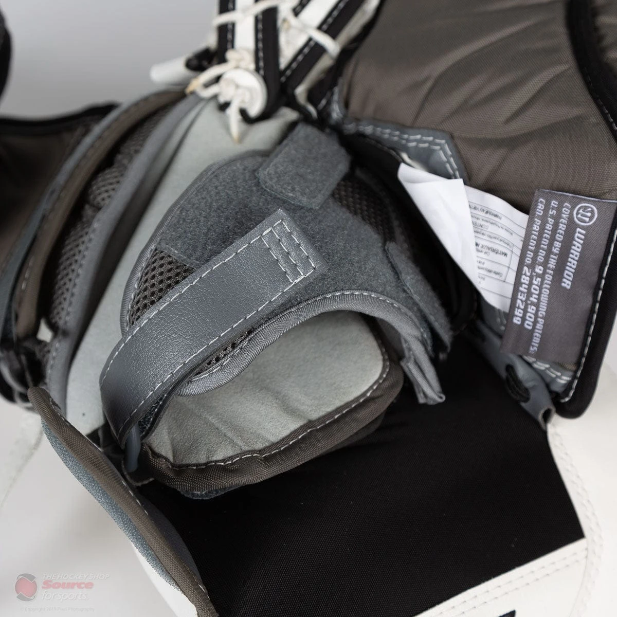 Warrior Ritual GT2 Senior Goalie Catcher - Image 8