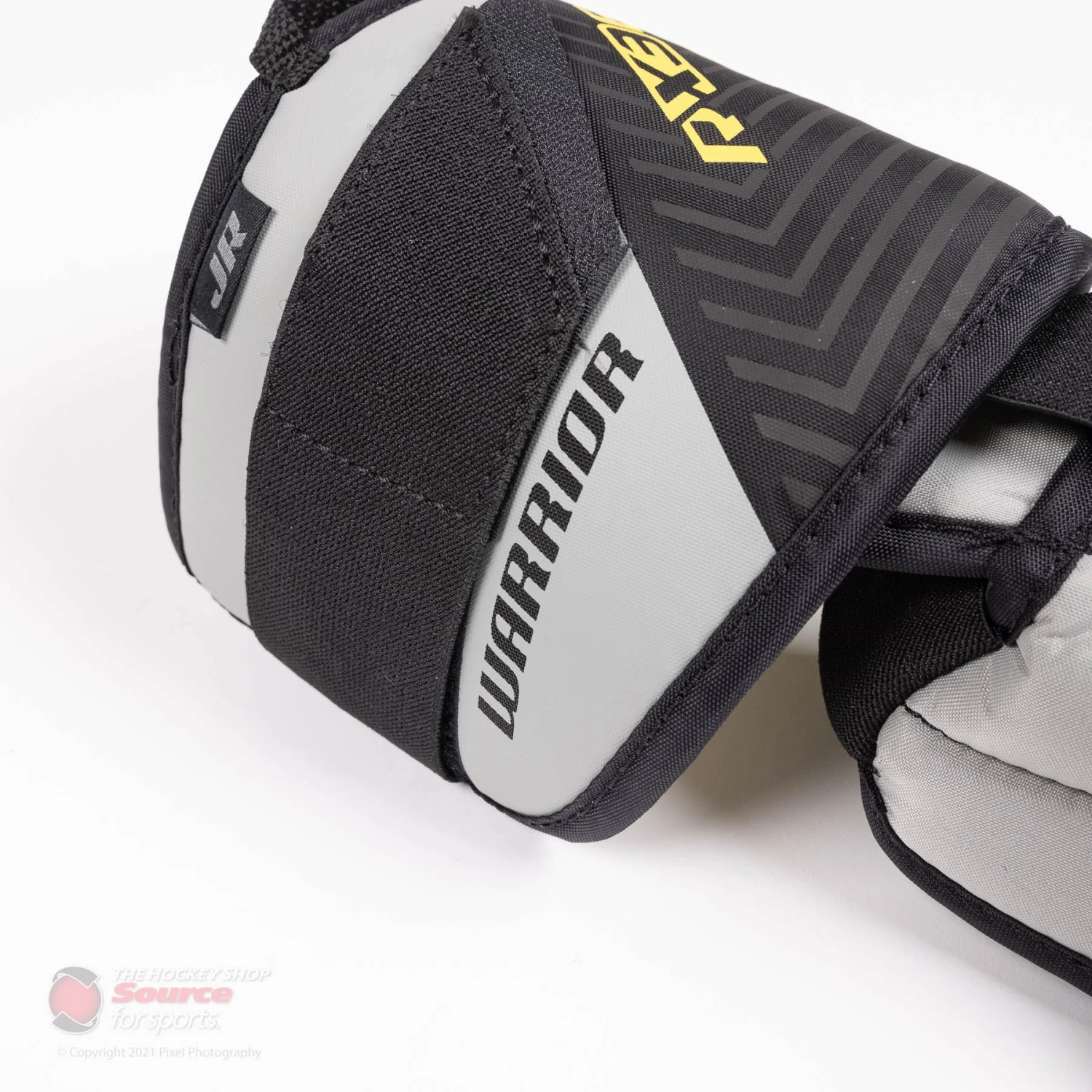 Warrior Ritual X3 E Junior Goalie Knee Pads - Image 4